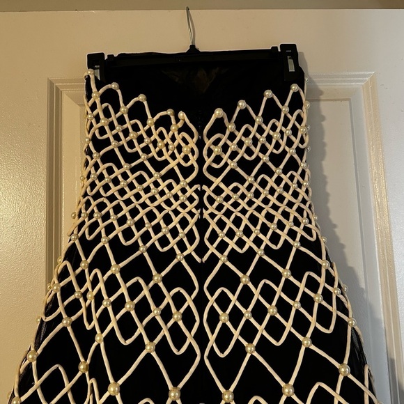 New Carolina Herrera Chalet Beaded & Embroidered Tulle Strapless Cocktail Dress - Picture 8 of 16